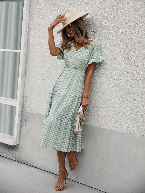 Chic Lattice Plaid Swing Dress - Women's Fashionable Outfit for Spring and Summer