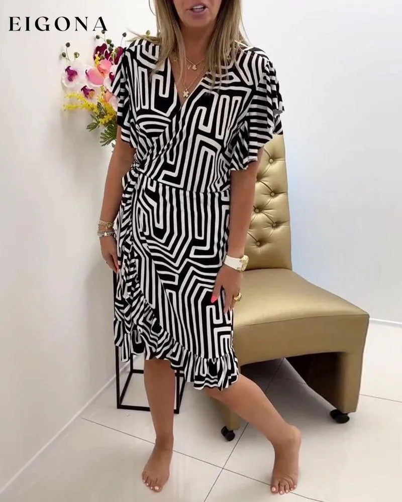 Fashionable geometric print V-neck ruffle dress
