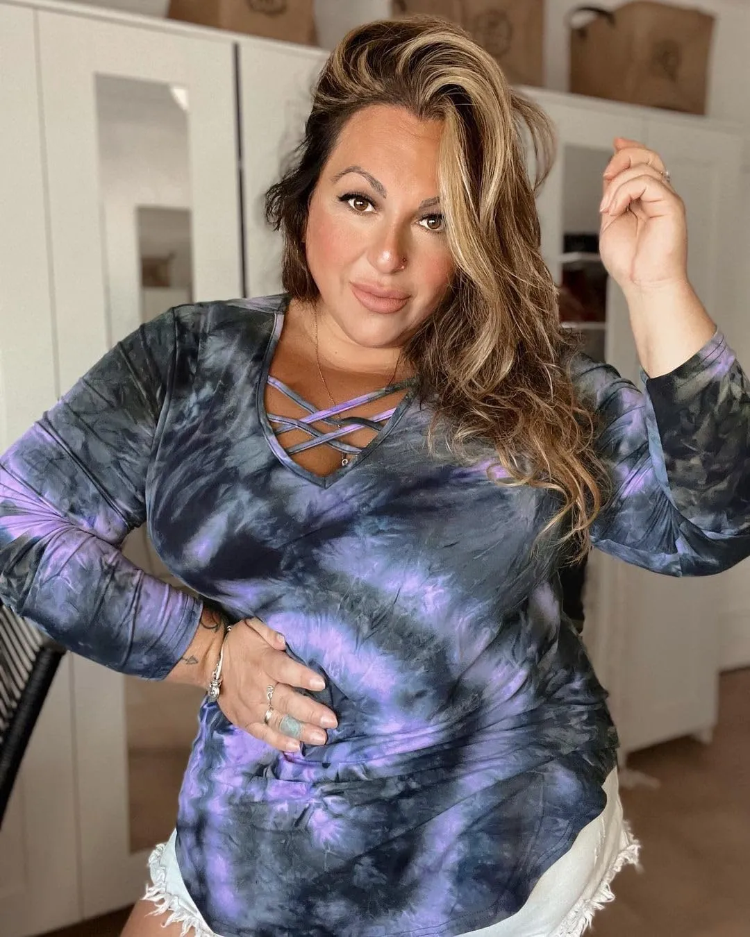 RITERA Plus Size Tops for Women Color Block Long Sleeve Shirts Casual Crewneck Tunics Fall Winter XL-5XL